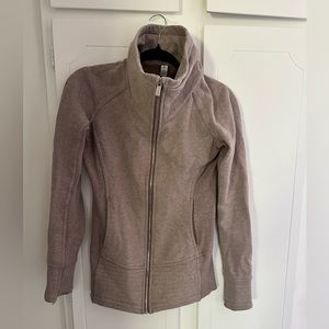 LULULEMON FUNNEL NECK SCUBA